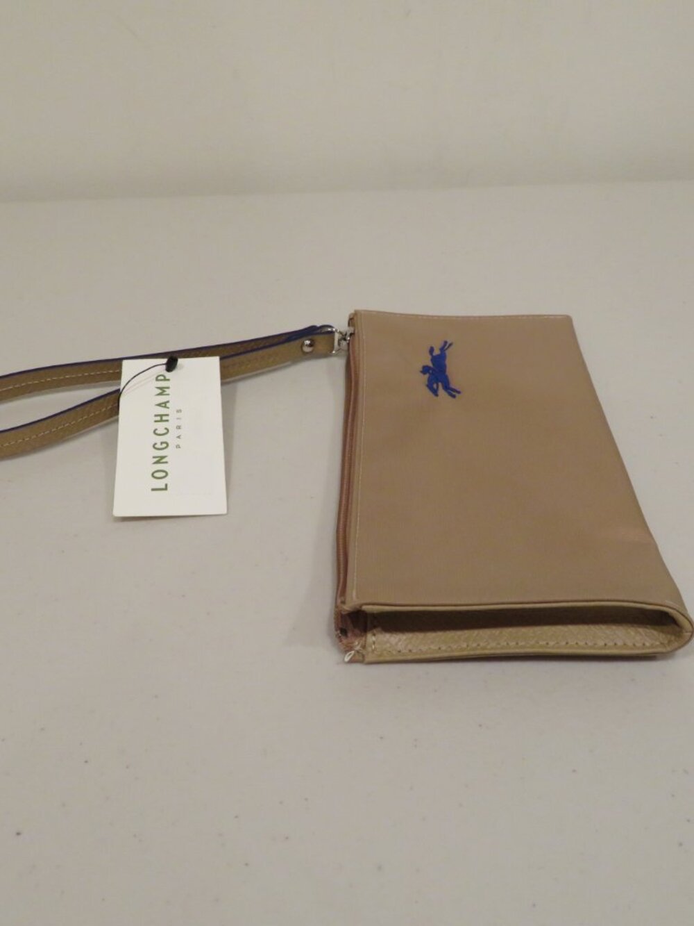 Longchamp Beige Wristlet Blue Logo Leather Trim NWT - Picture 5 of 11